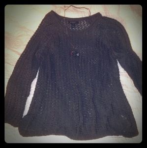 Green Nine west crocheted sweater